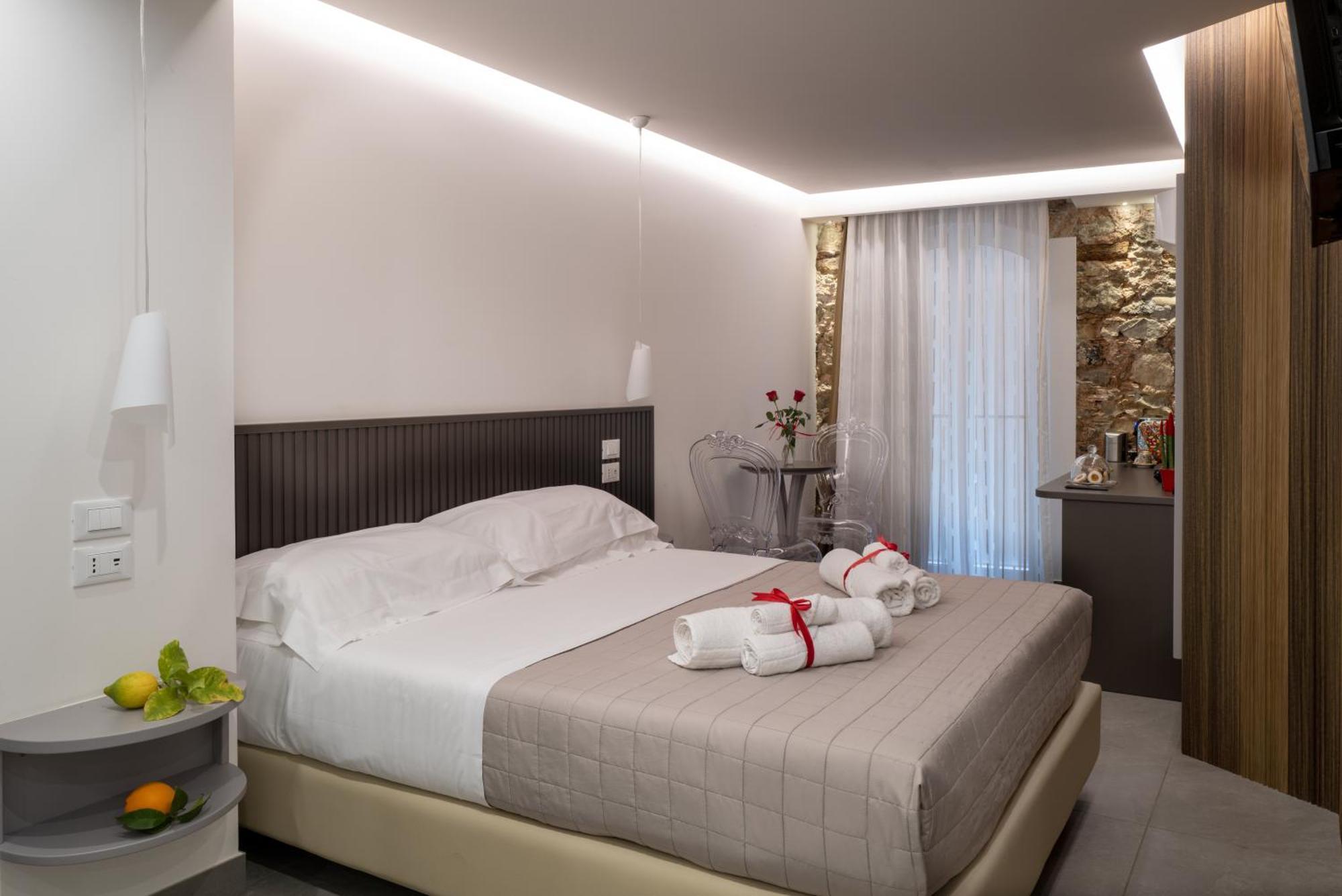 Taormina Charming Rooms Exteriör bild